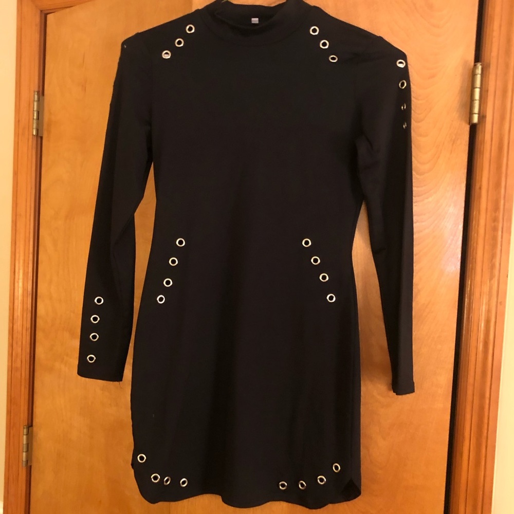 Size Small Long Sleeve Mock Turtleneck Dress